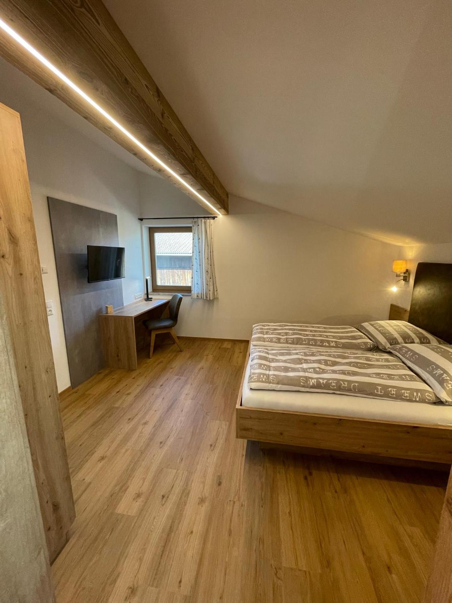 Obermuehlhof Apartment *