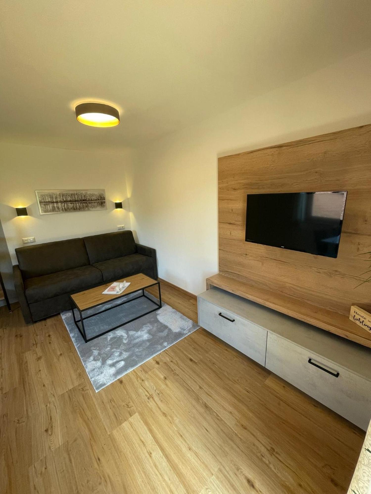 Obermuehlhof Apartment *